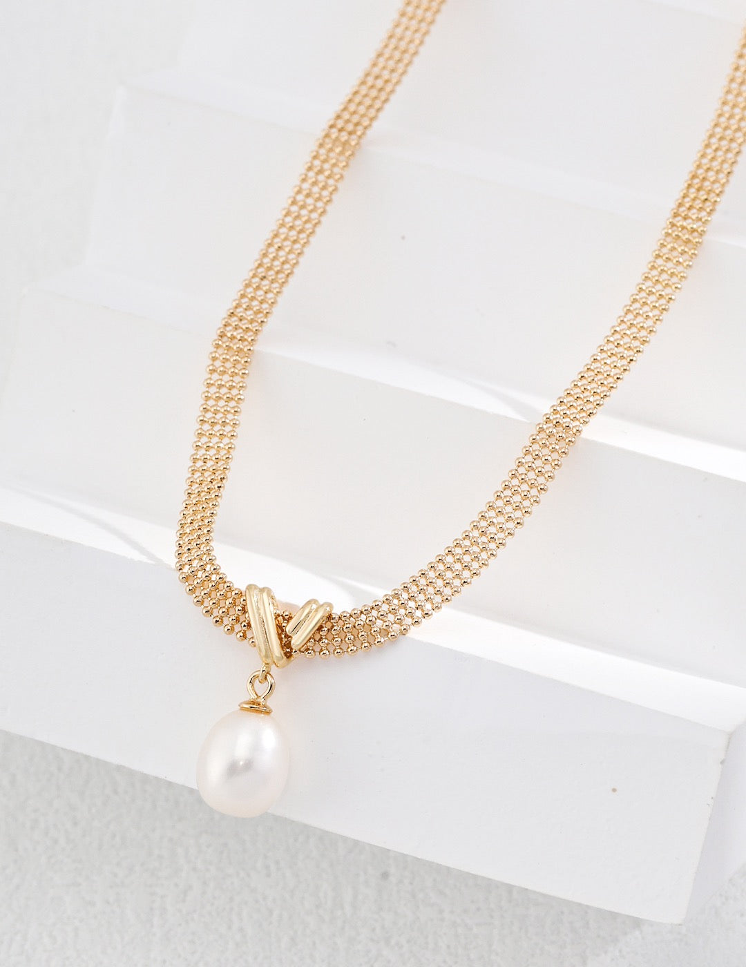 8.0-10.0mm Freshwater Pearl Pendant Style Necklace