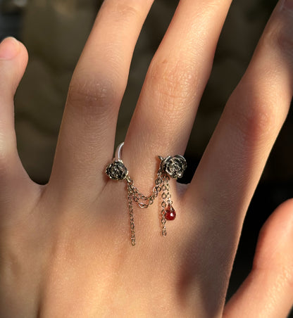 Bloody Rose Chain Silver Ring