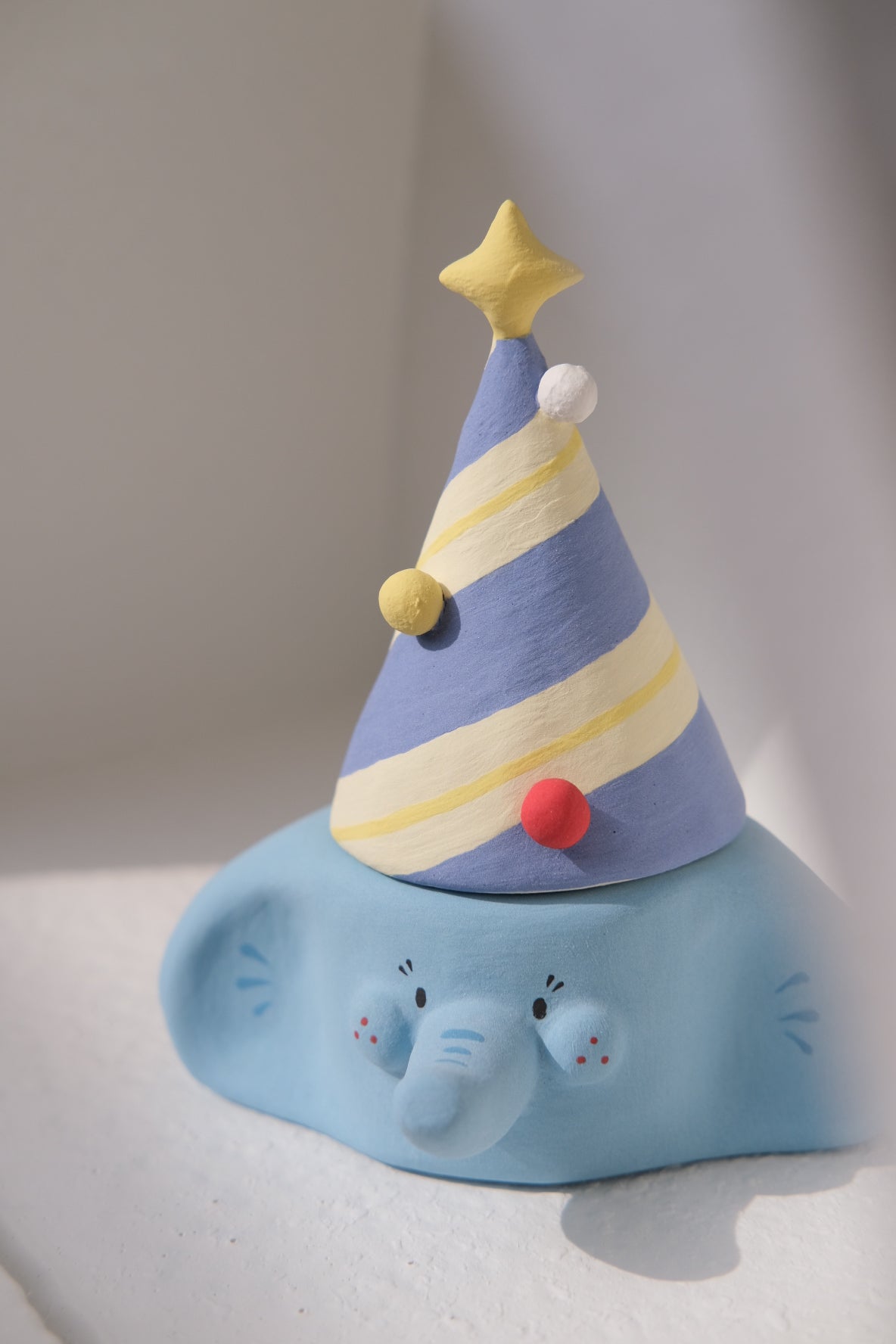 Blue Blue Elephant Candle Holder With Party Hat