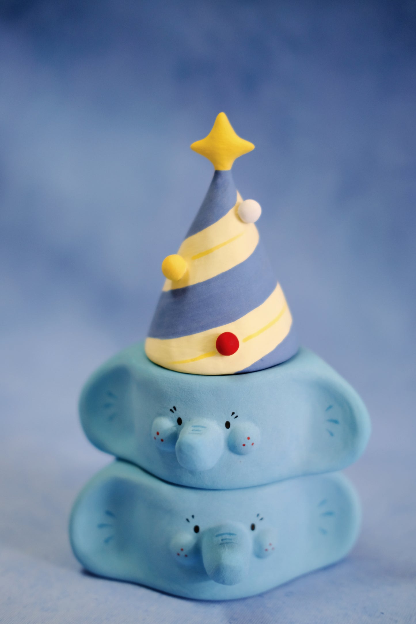 Blue Blue Elephant Candle Holder With Party Hat