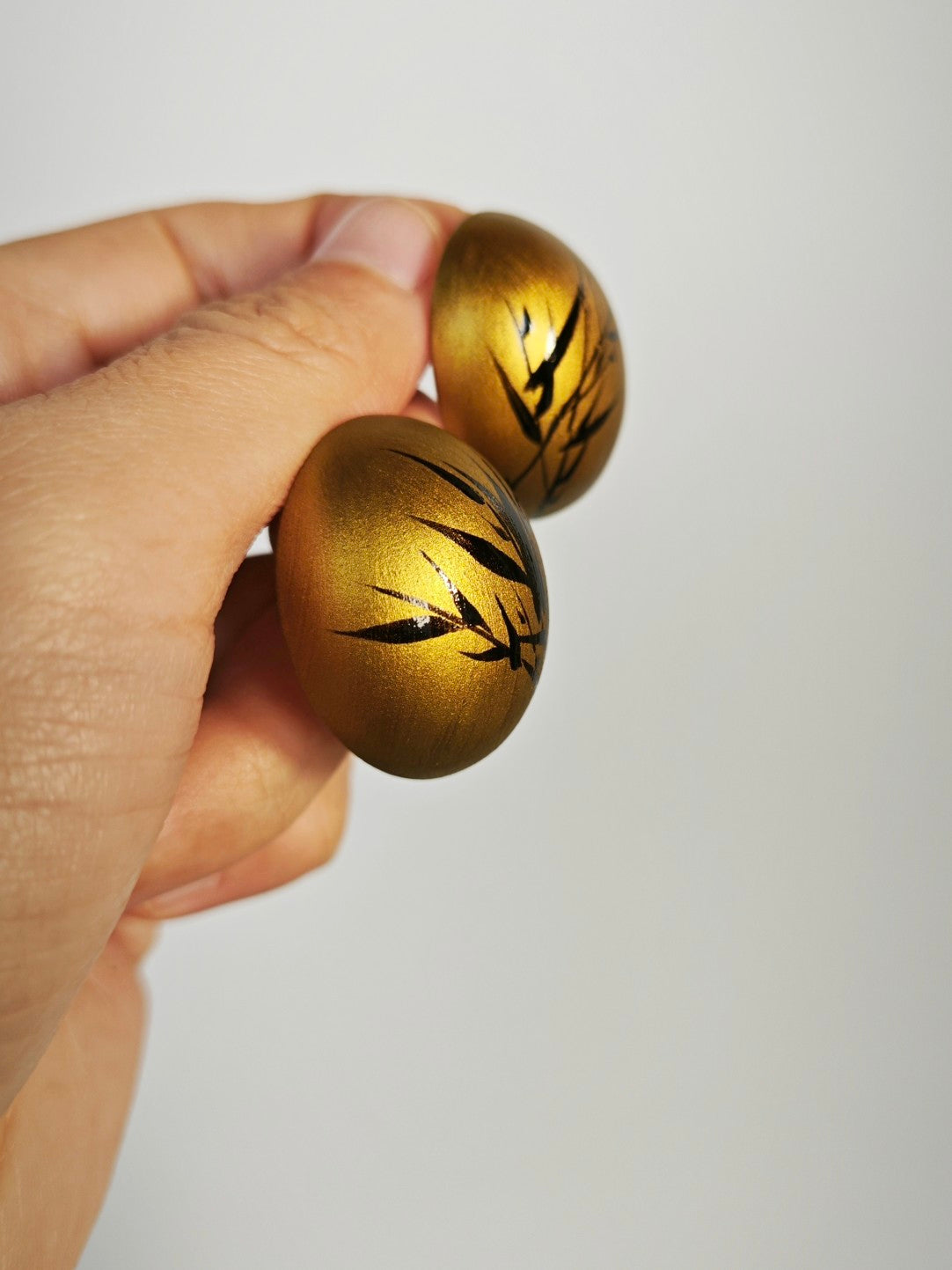 Chinese Lacquer Bamboo Gold Ball Studs