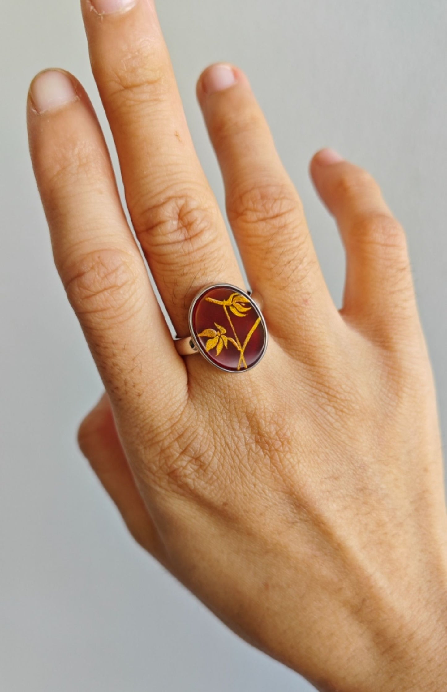 Chinese Lacquer Flower Agate Open-end Ring