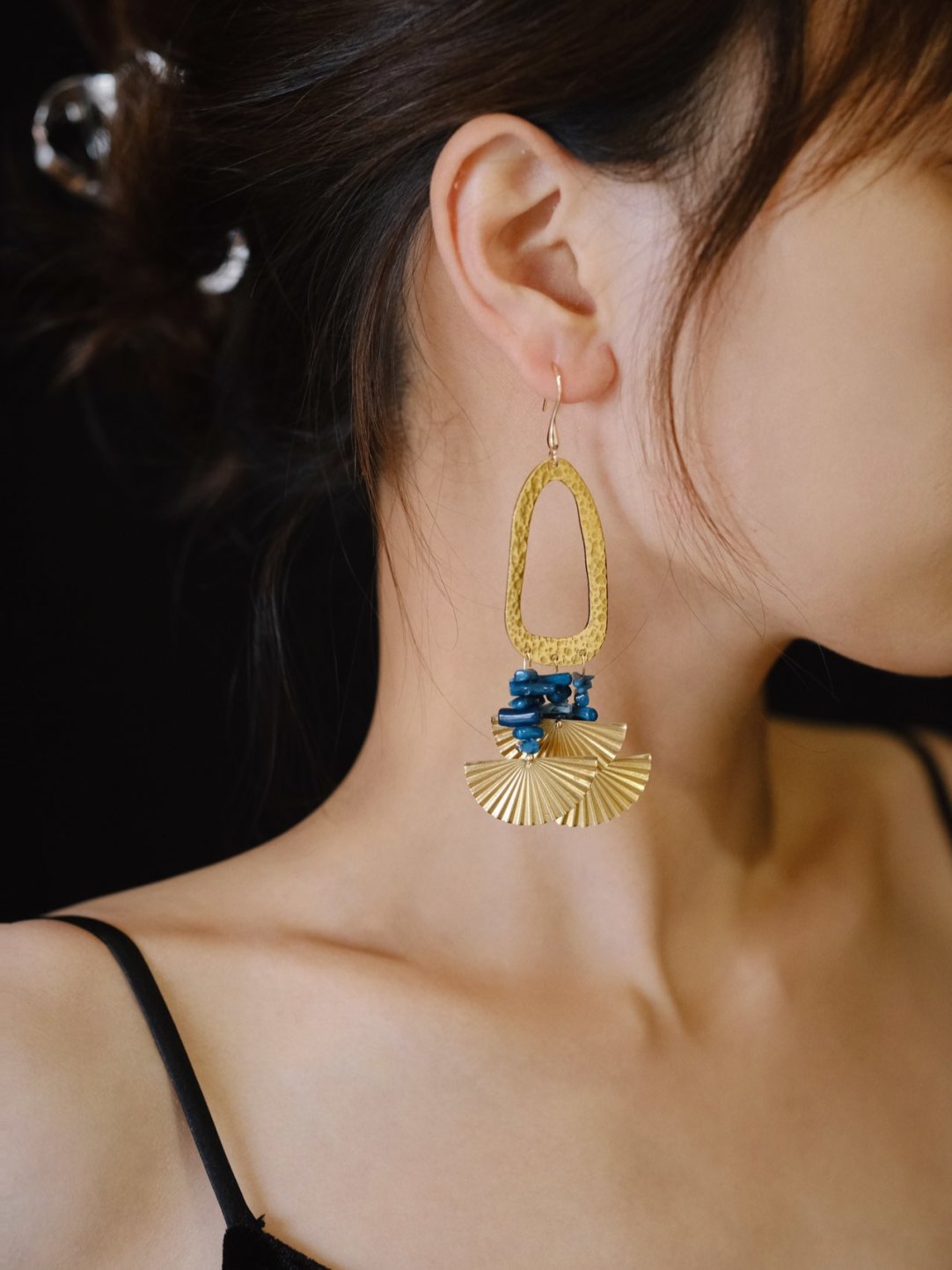 「Chinoiserie」Golden Authority Earrings