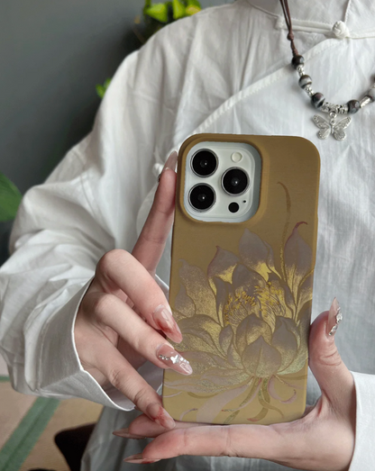 「Chinoiserie」Golden Lotus Bloom Printed Phone Case