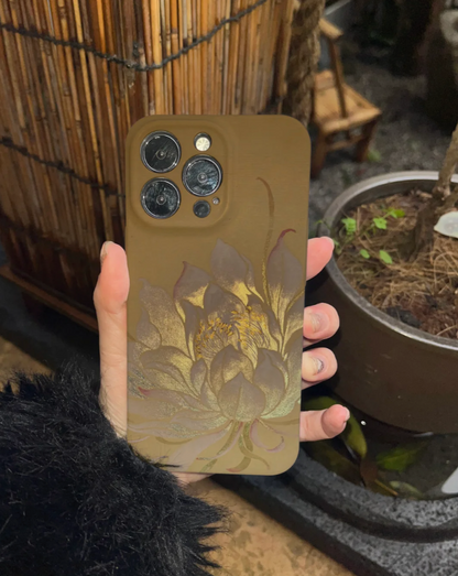 「Chinoiserie」Golden Lotus Bloom Printed Phone Case