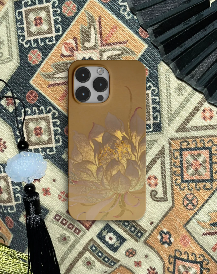 「Chinoiserie」Golden Lotus Bloom Printed Phone Case