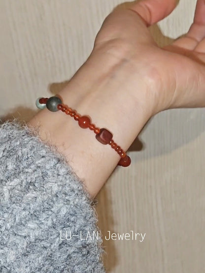 「Chinoiserie」Lucky Red Agate Beaded Bracelet