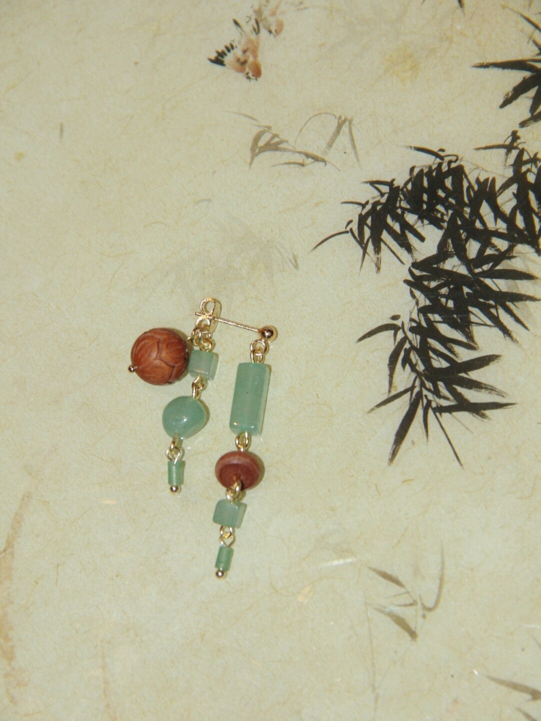 「Chinoiserie」 Natural Jade Sandalwood Beaded Dangle Earrings