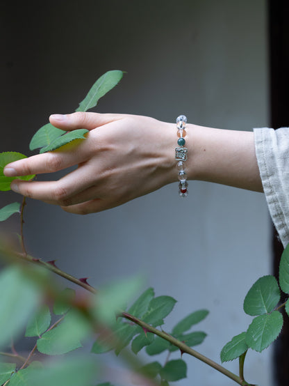 「Chinoiserie」Summer Lotus Crystal Emerald Beaded Bracelet