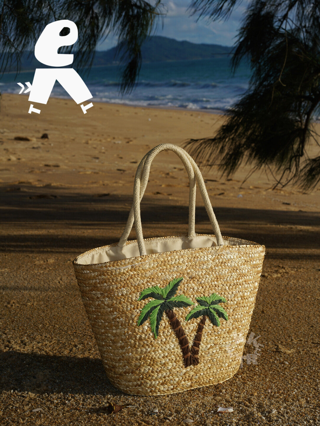 Endless Holiday Handmade Straw Bag