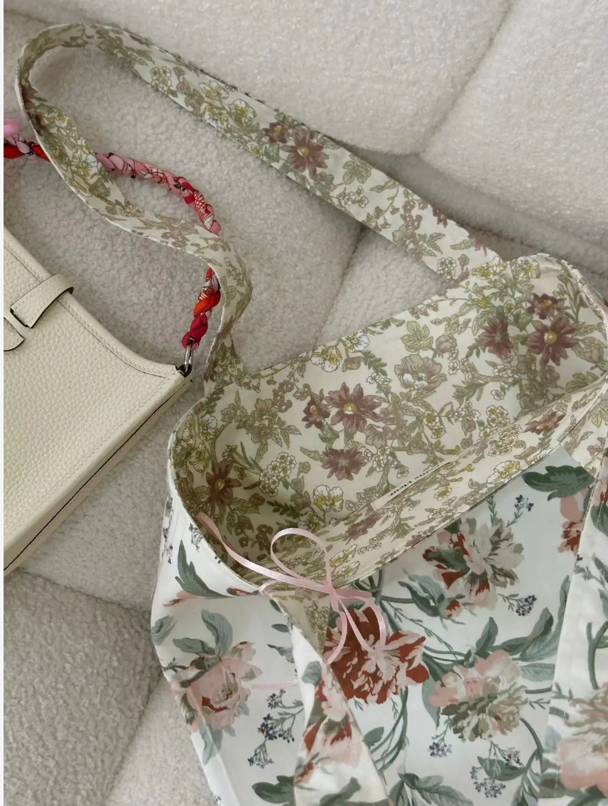 French Floral Print Canvas Doubleface Shoulder Bag