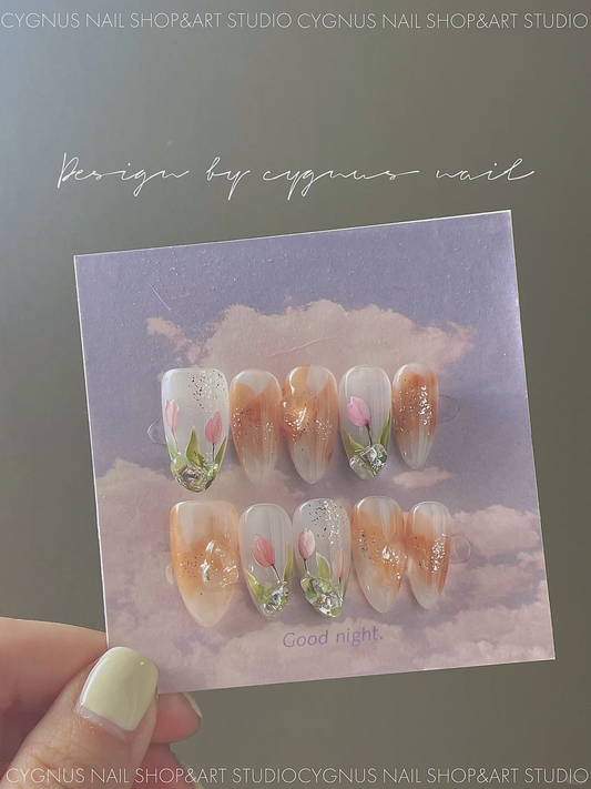 Luna Tulip Hand Painted Press On Nails Set