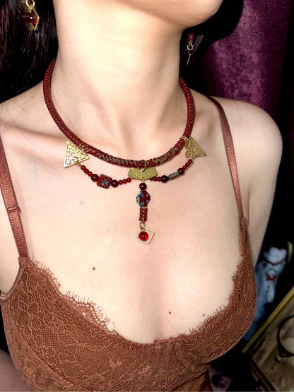 Maillard Goddess Necklace