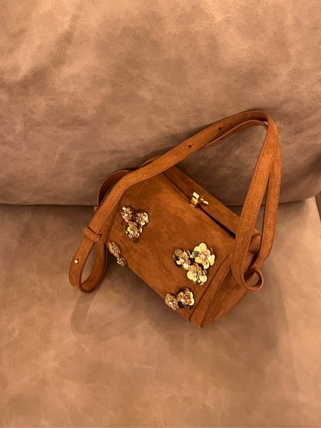 Metal Flower Boston Bag