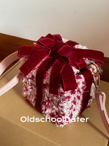 Red Velvet Bow Crochet Square Crossbody Bag