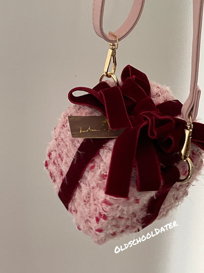 Red Velvet Bow Crochet Square Crossbody Bag