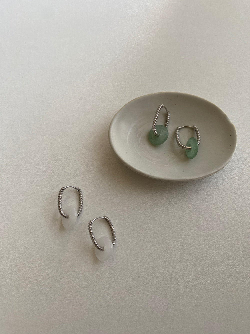 Rond Jade Hoop Earrings