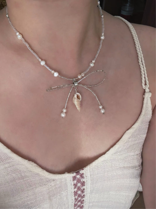 Shell Charm Bow Pearl Beaded Necklace