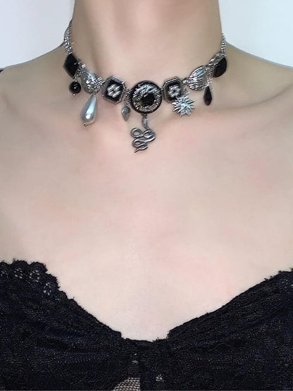 Snake Pendant Choker Necklace