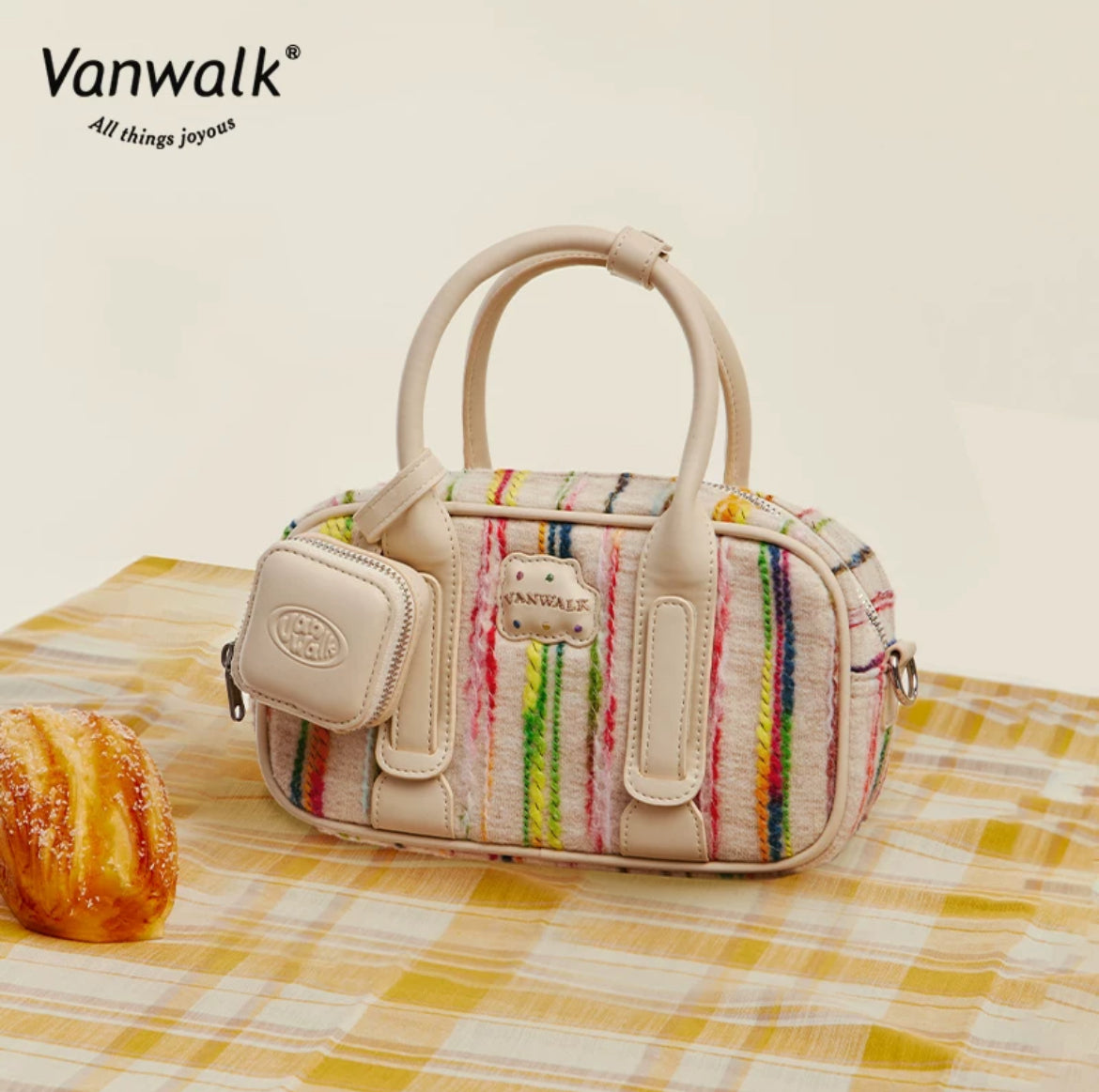 VANWALK Lucky House Boston Bag